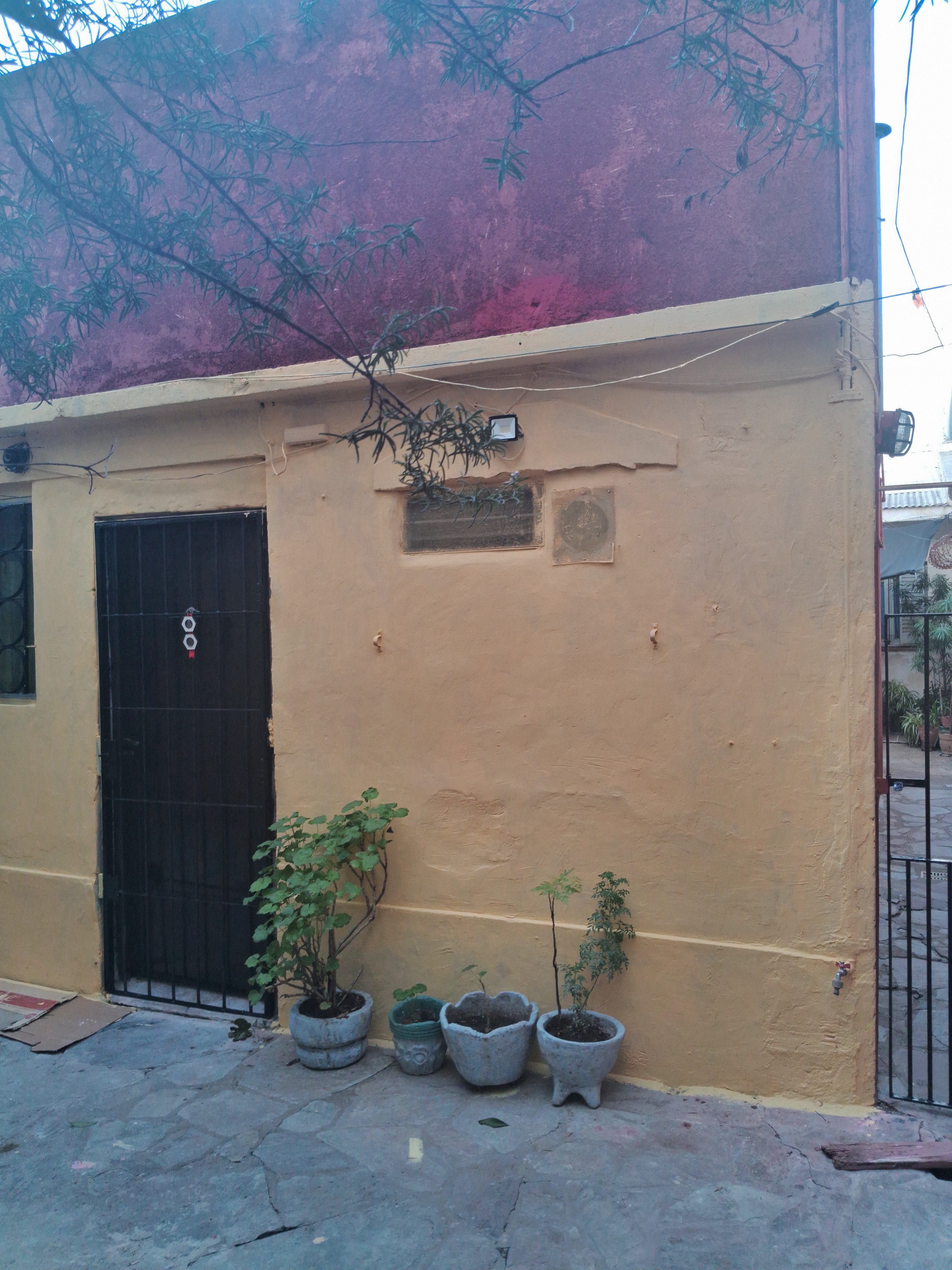 Tengo EN VENTA 2 PH MISMO LOTE MUNRO BARRIO RENABAP VICENTE LOPEZ