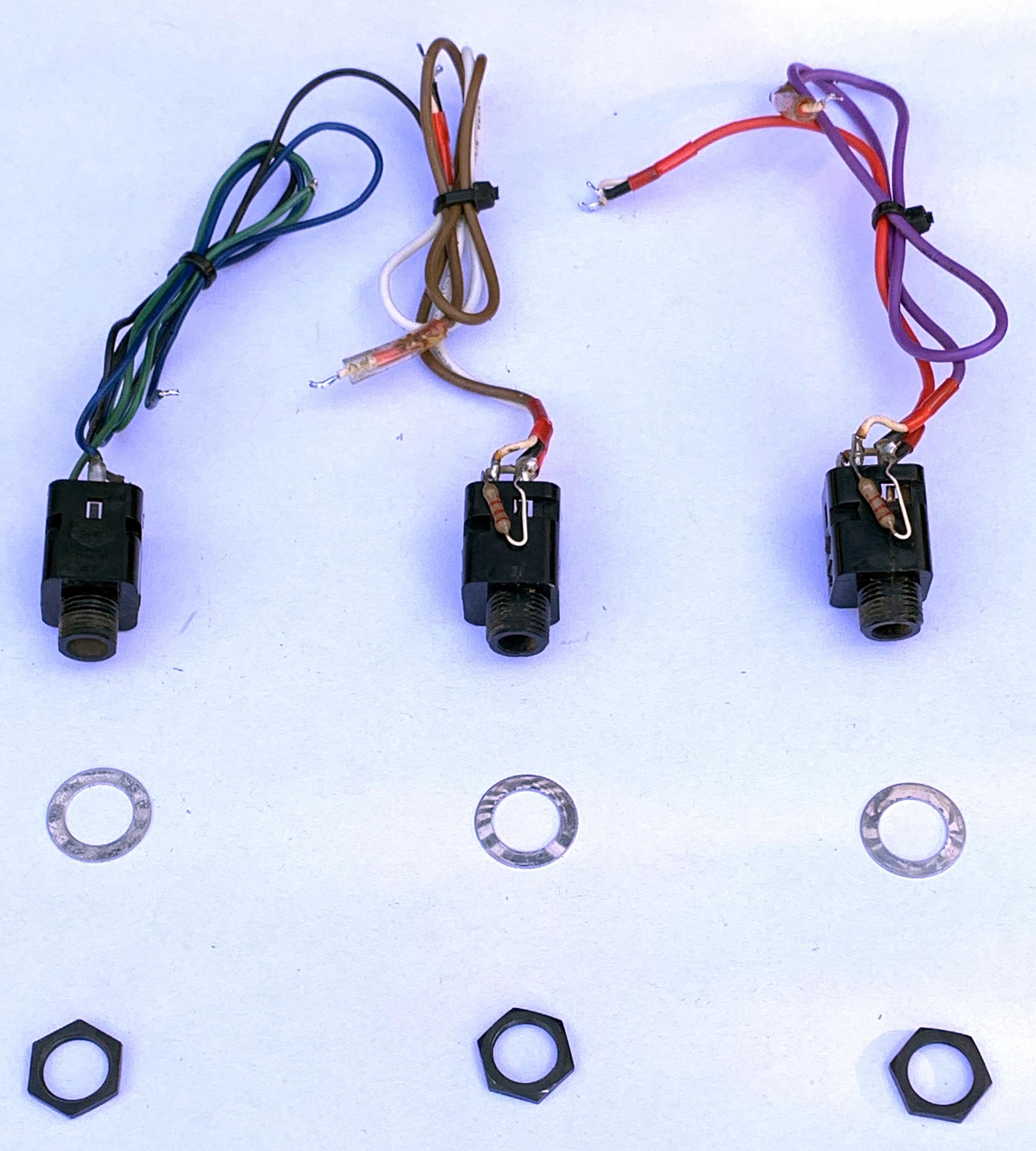 Vendo conectores traseros y jacks frontales TEAC A-400